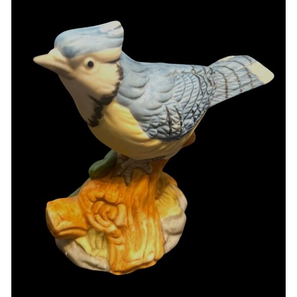 The Whitehall Society Blue Jay Figurine Hand-Painted Ceramic 3.5" Tall Collectib - Picture 2 of 5